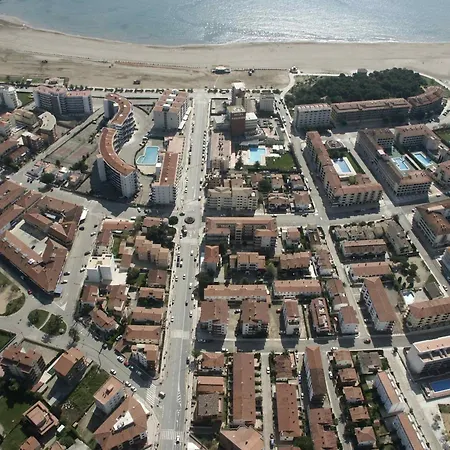 Apartment Rocamaura Ii 5-8