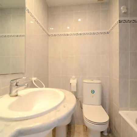 Apartment Rocamaura Ii 5-8